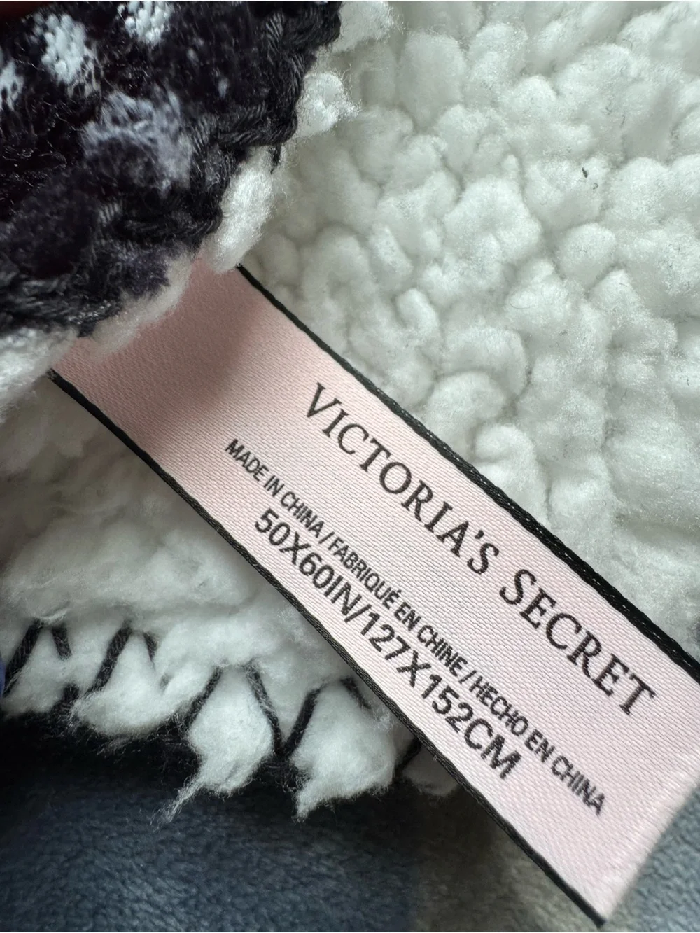 Victoria's Secret Black & Red Fair Isle Plush Throw Blanket